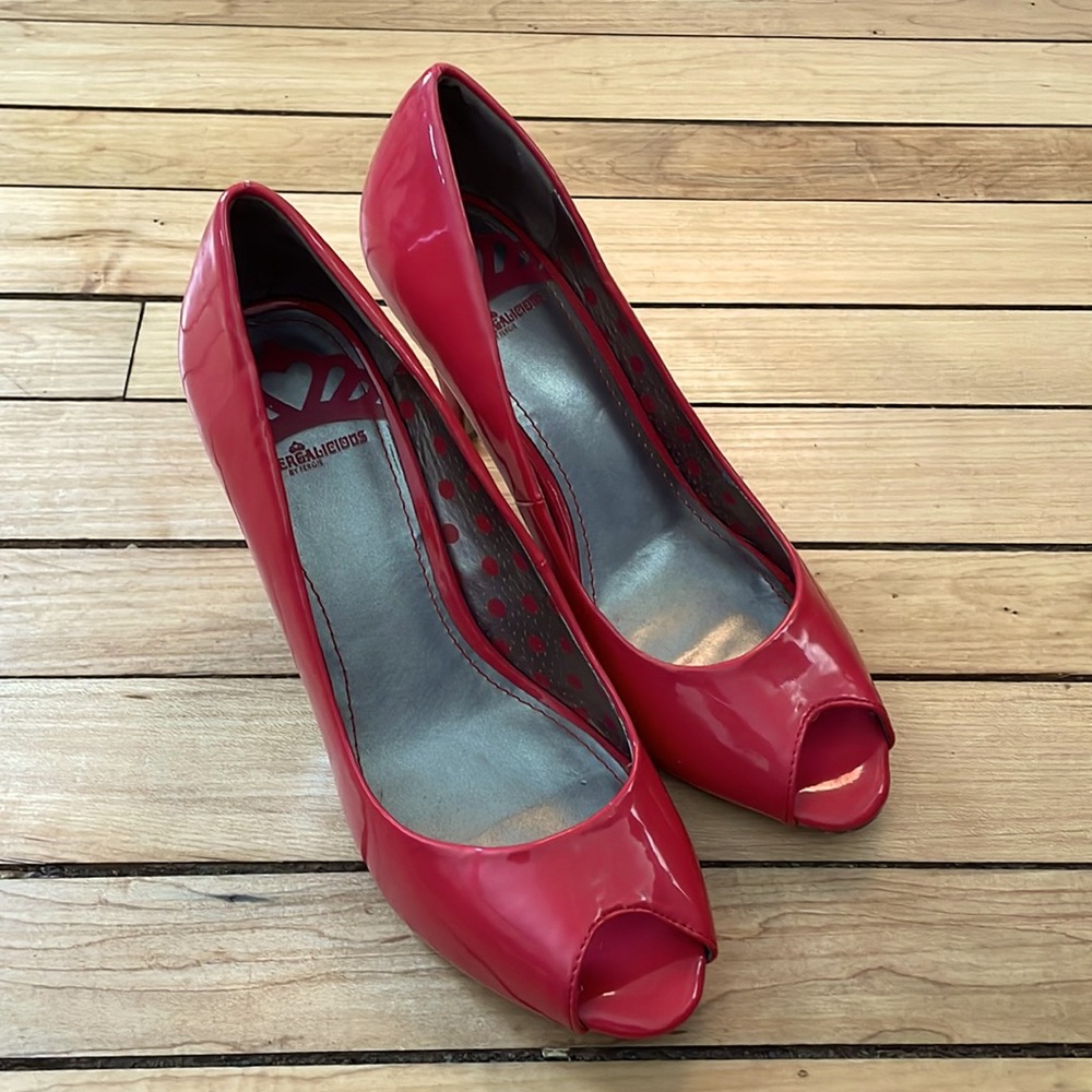 Coral Peekaboo Fergalicious Heels